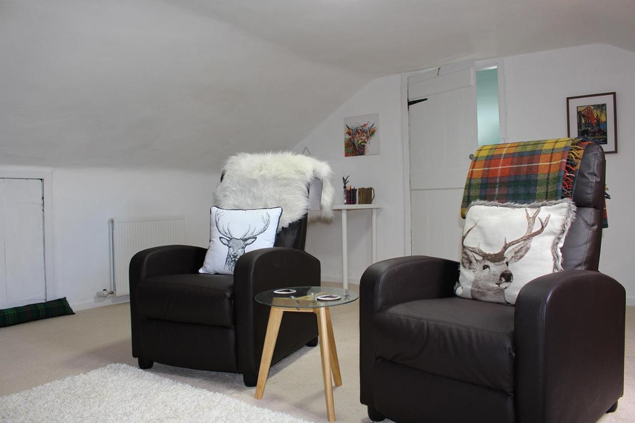 Clan Ross - 3 Bed, Spacious Georgian Home 스털링 외부 사진