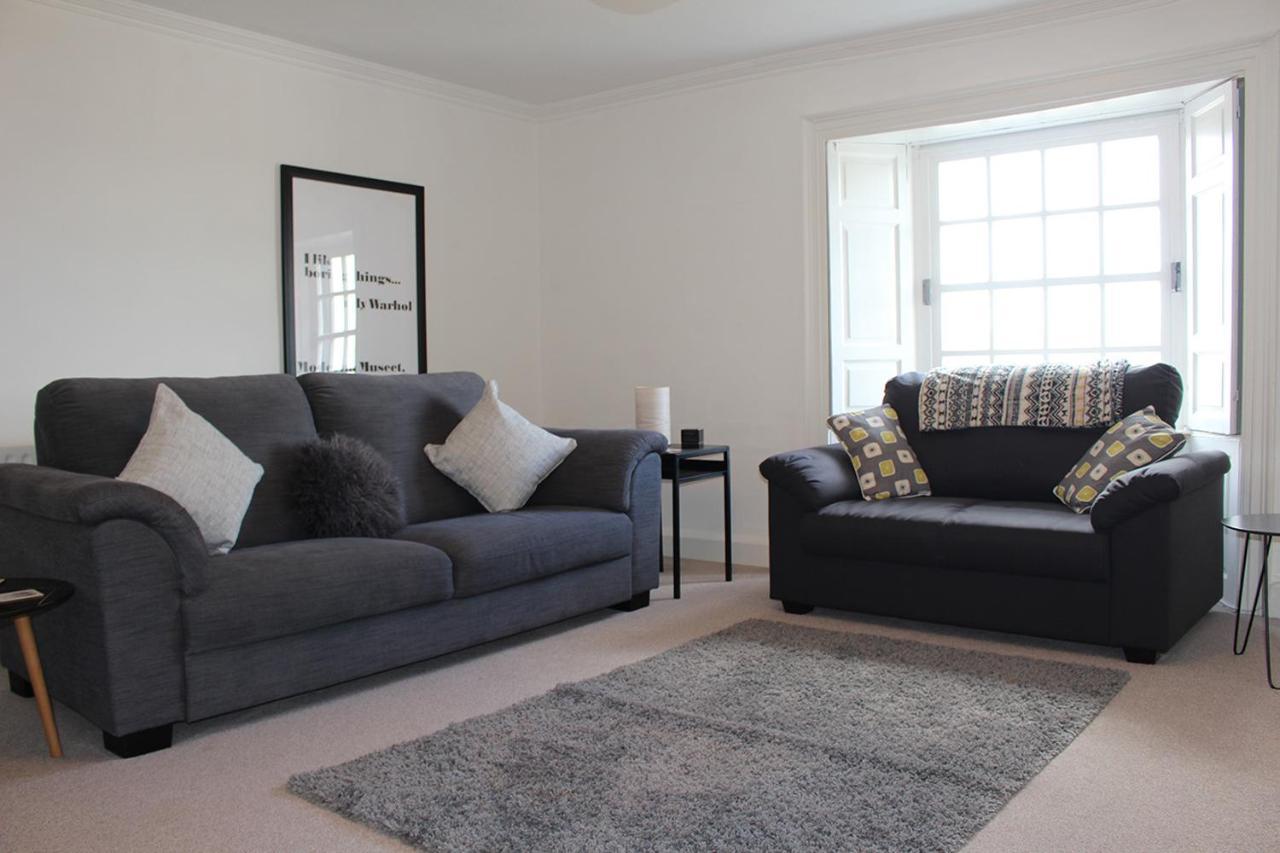 Clan Ross - 3 Bed, Spacious Georgian Home 스털링 외부 사진